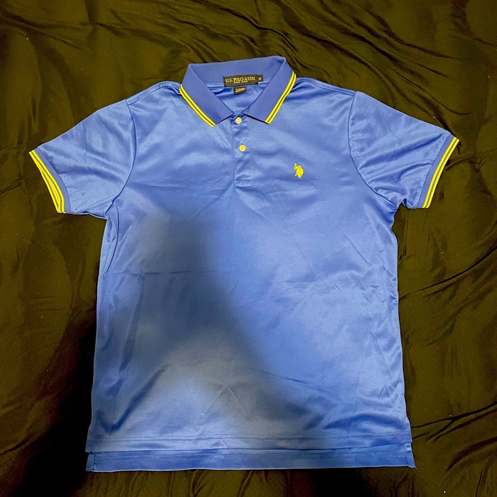 U.S. POLO ASSN. Mens polo button up.